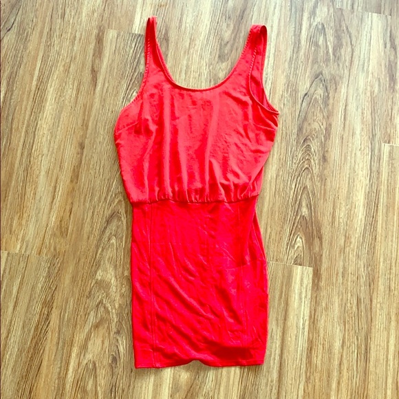 Women’s Scoop Neck Dress size L Bershka collection red dress size large like new - Picture 3 of 4